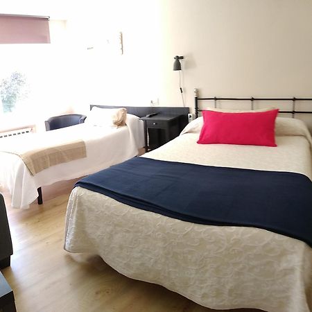 Hotel Sebrenu Sebreño エクステリア 写真