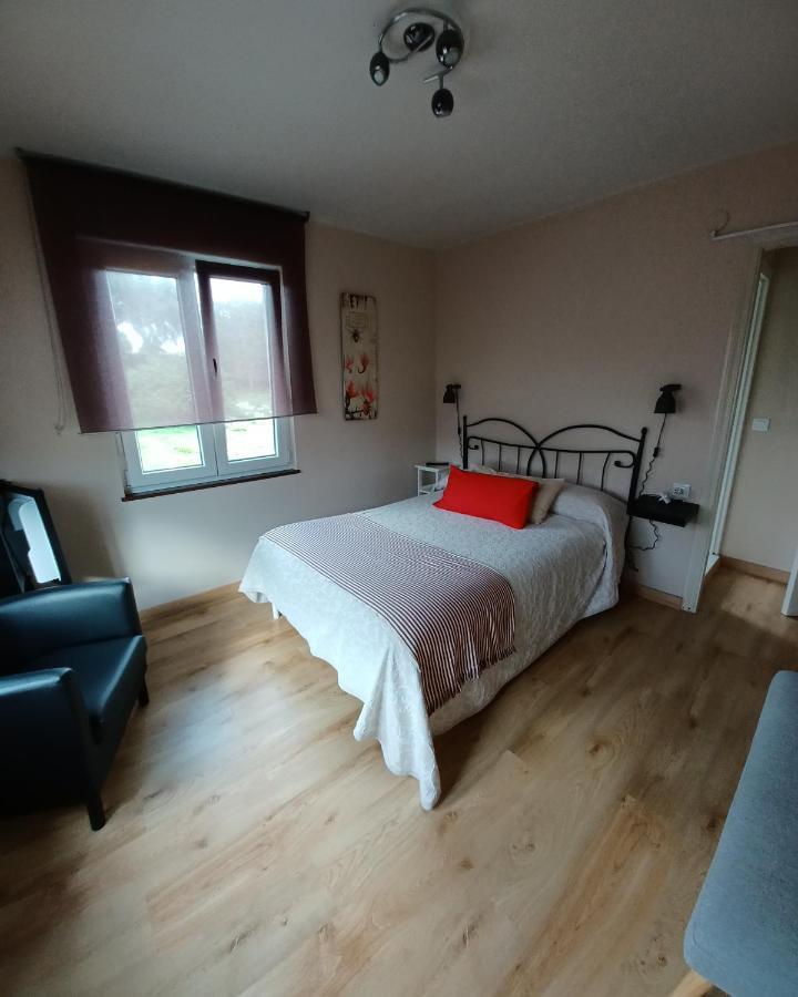 Hotel Sebrenu Sebreño エクステリア 写真
