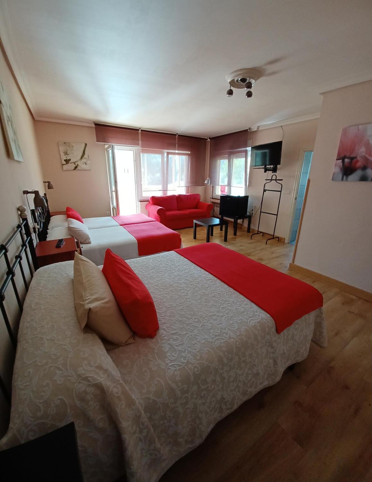 Hotel Sebrenu Sebreño 部屋 写真